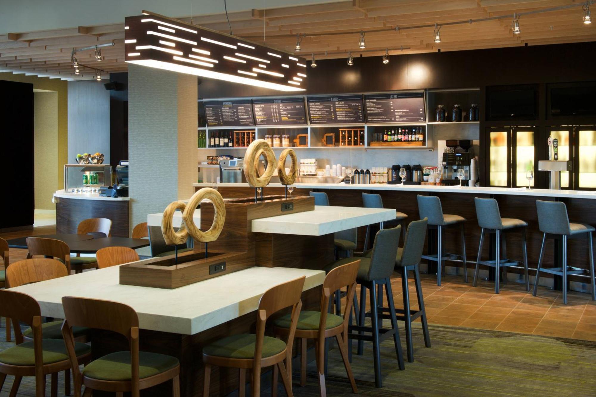 Courtyard By Marriott Seattle Everett Downtown Exteriör bild